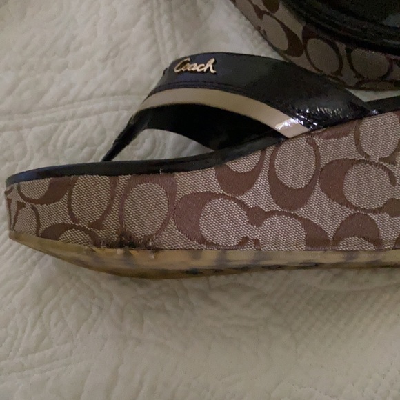 COACH Platform Sandals - Picture 9 of 9